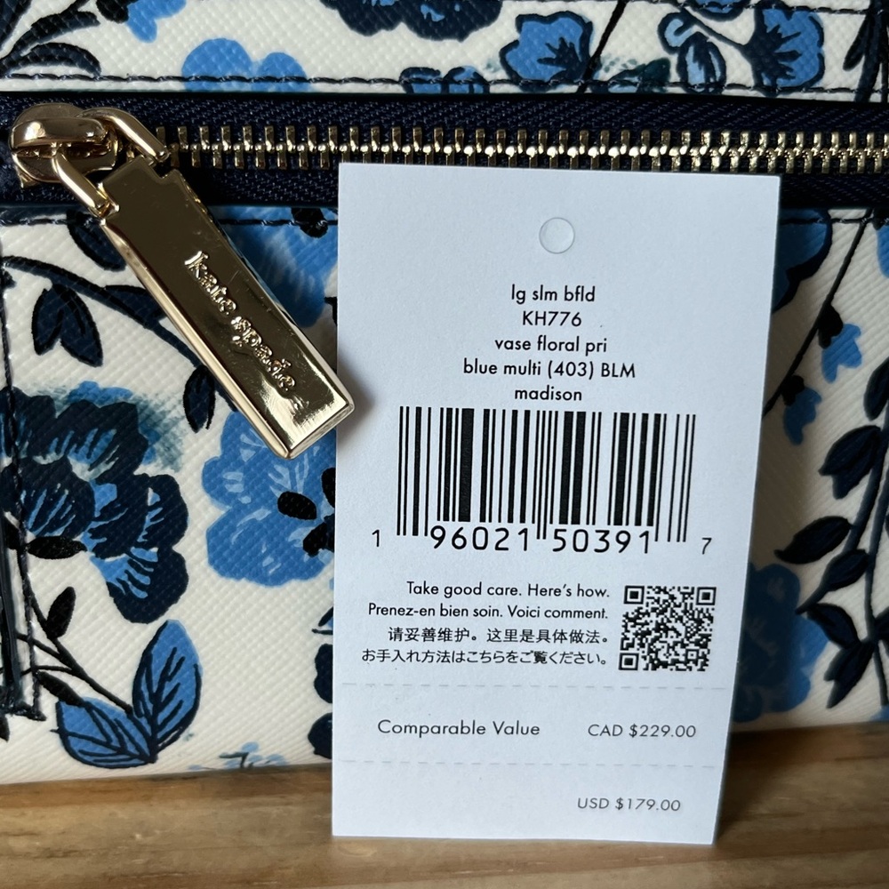Kate Spade Wallet🎈🎈 - Picture 4 of 7